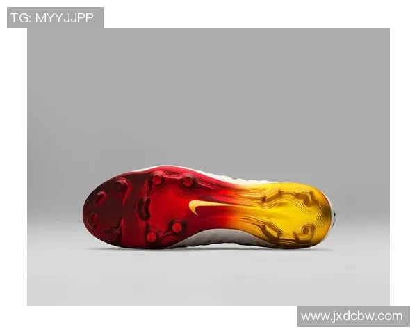 如何绘制足球明星专属足球鞋的步骤与技巧解析